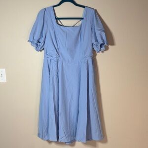 Elegant Light Blue Midi Dress with Puff Sleeves